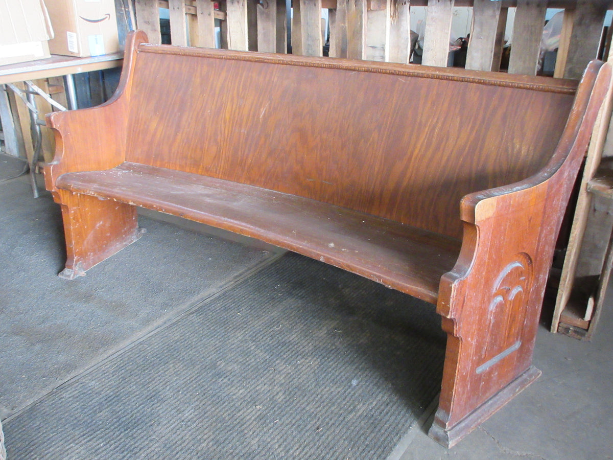 Vintage Curved Church Pew with Carved End Caps – Rebuilders Xchange